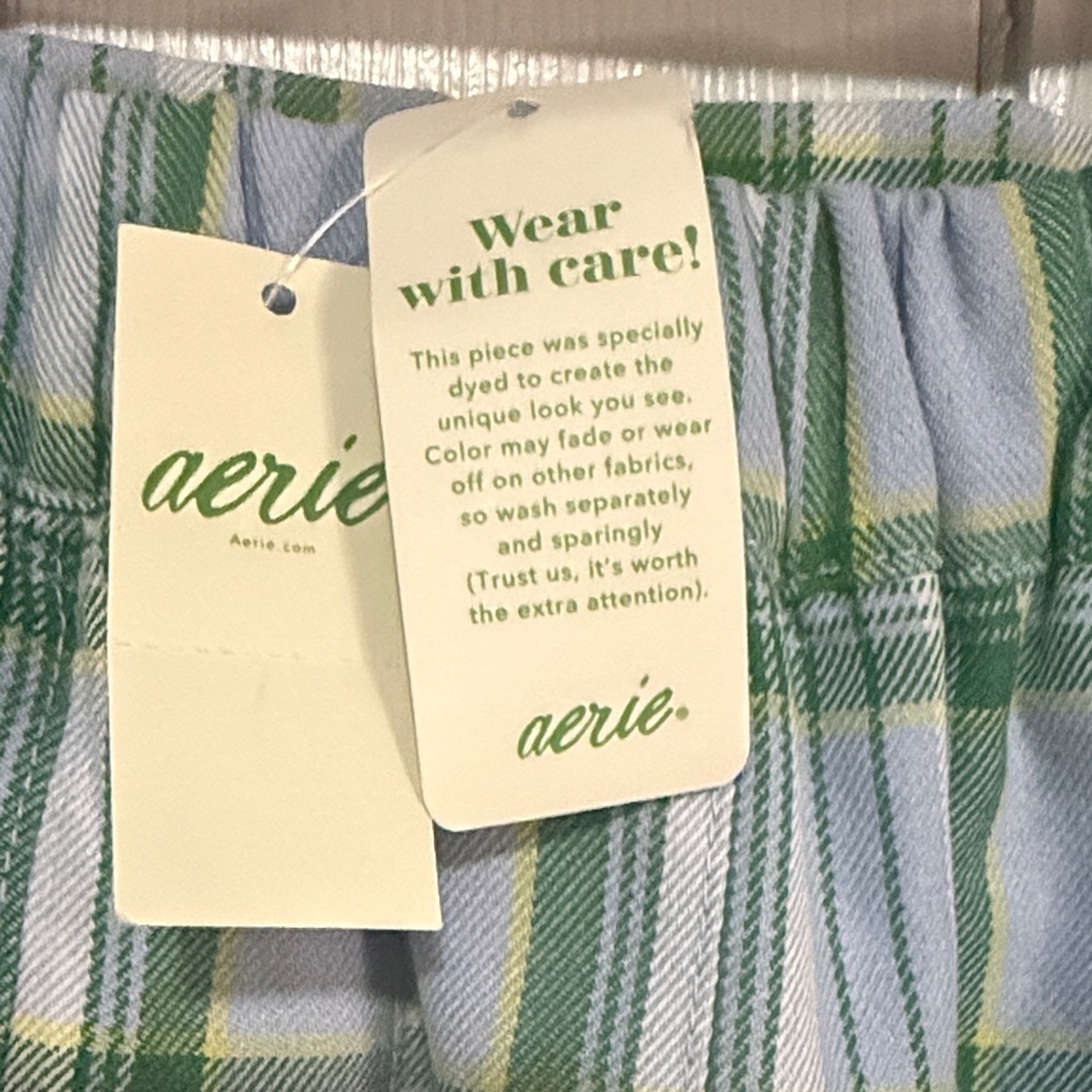 💚 Aerie Class Act Plaid Mini Skirt Blue Green Size S/P NWT - Picture 4 of 8